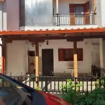 Vakantiehuis Adorable 2 Floors Two Bedroom Vacation Maisonette