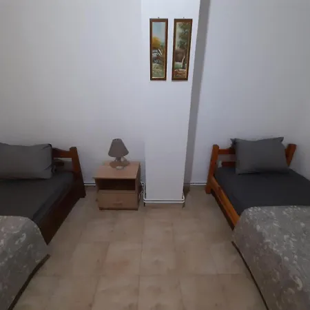 Adorable 2 Floors Two Bedroom Vacation Maisonette 別荘 ネア・ポティダイア