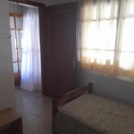 Casa vacanze Adorable 2 Floors Two Bedroom Vacation Maisonette