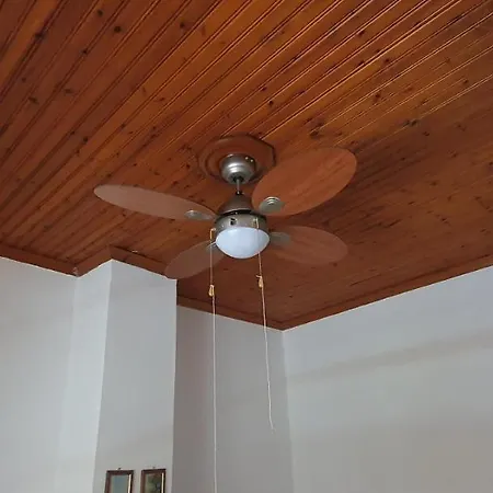 Adorable 2 Floors Two Bedroom Vacation Maisonette Hébergement de vacances