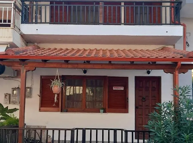 Adorable 2 Floors Two Bedroom Vacation Maisonette Holiday home *