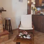 度假居 Adorable 2 Floors Two Bedroom Vacation Maisonette *